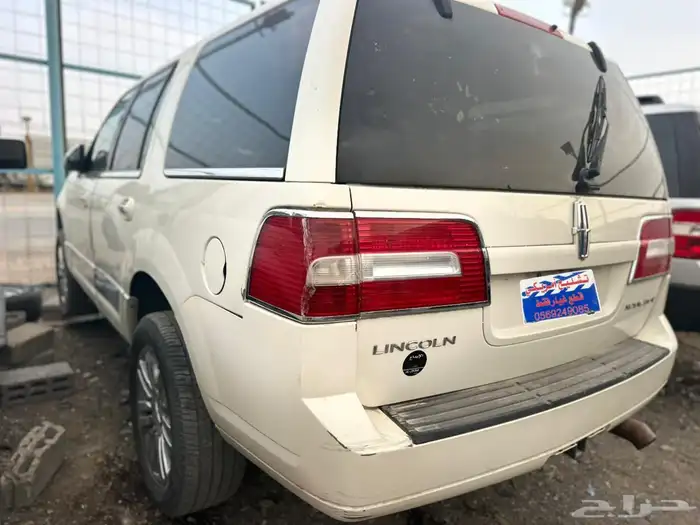 قطع غيار لينكولن نافجيتور 2009 9