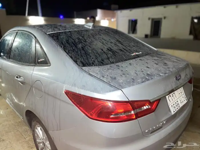 فورد اسكورت 1