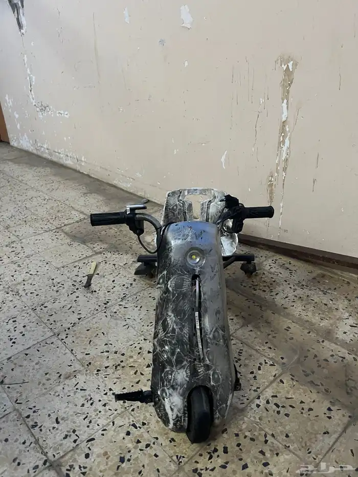 سكوتر بطاريه جديده ونضيف ناقصه شاحن الحد 250 4
