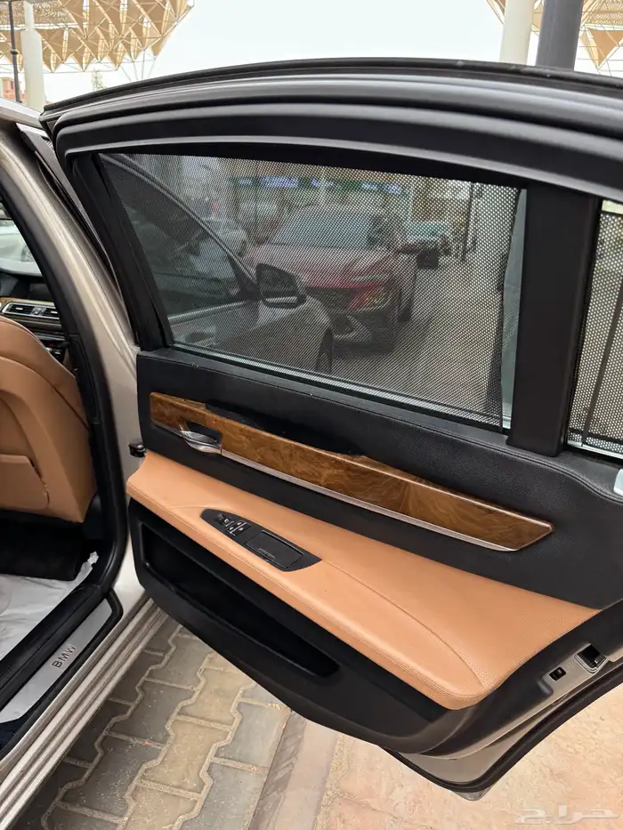 للبيع بي ام دبليو 740 Li موديل 2010 بودي بلد 16