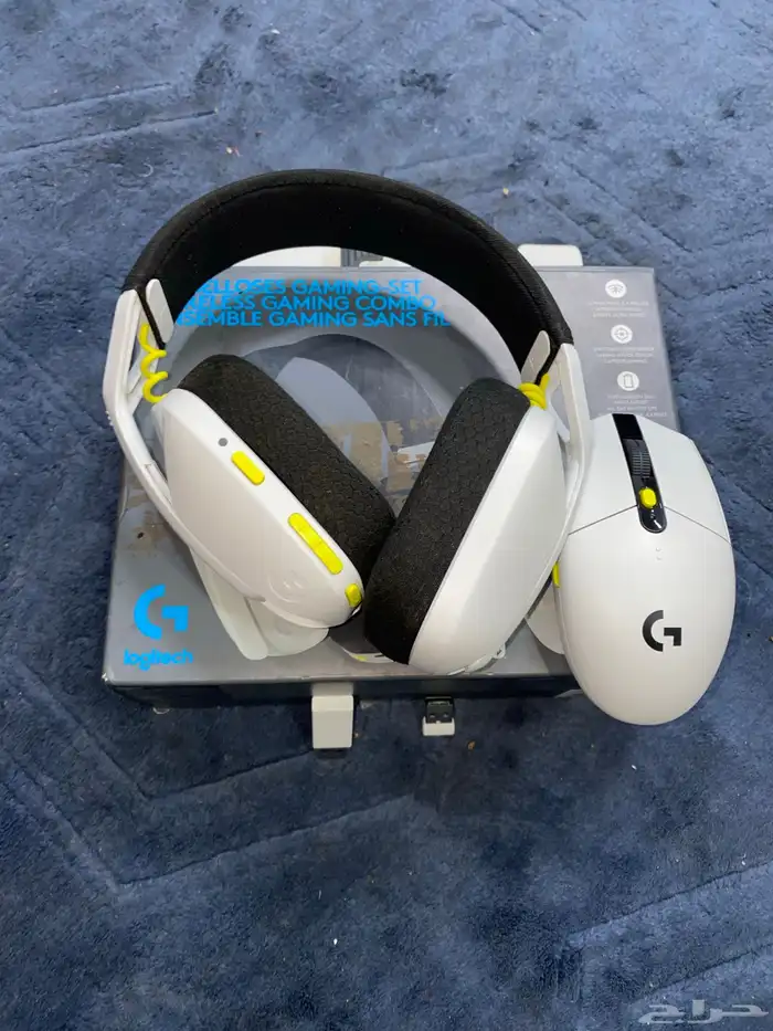 طقم ألعاب لاسلكي من Logitech 2