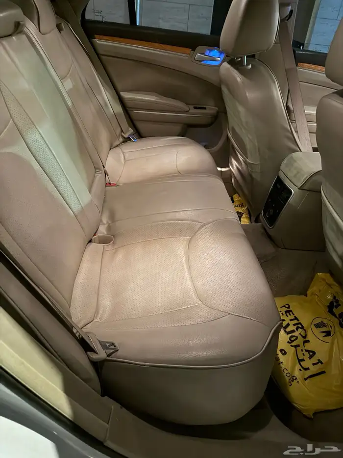 كرايسلر 300C 6 سلندر مالك أول للبيع 0