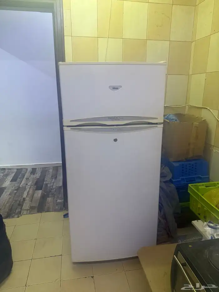 ثلاجه ومكيف وفرم 0