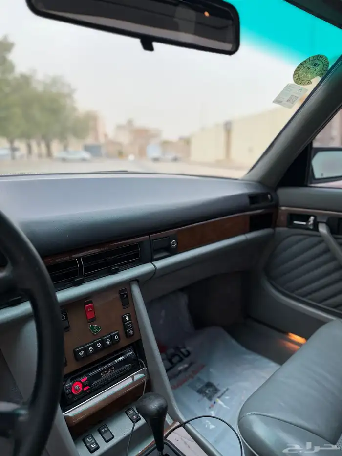 للبيع مرسيدس 560 SEL 23