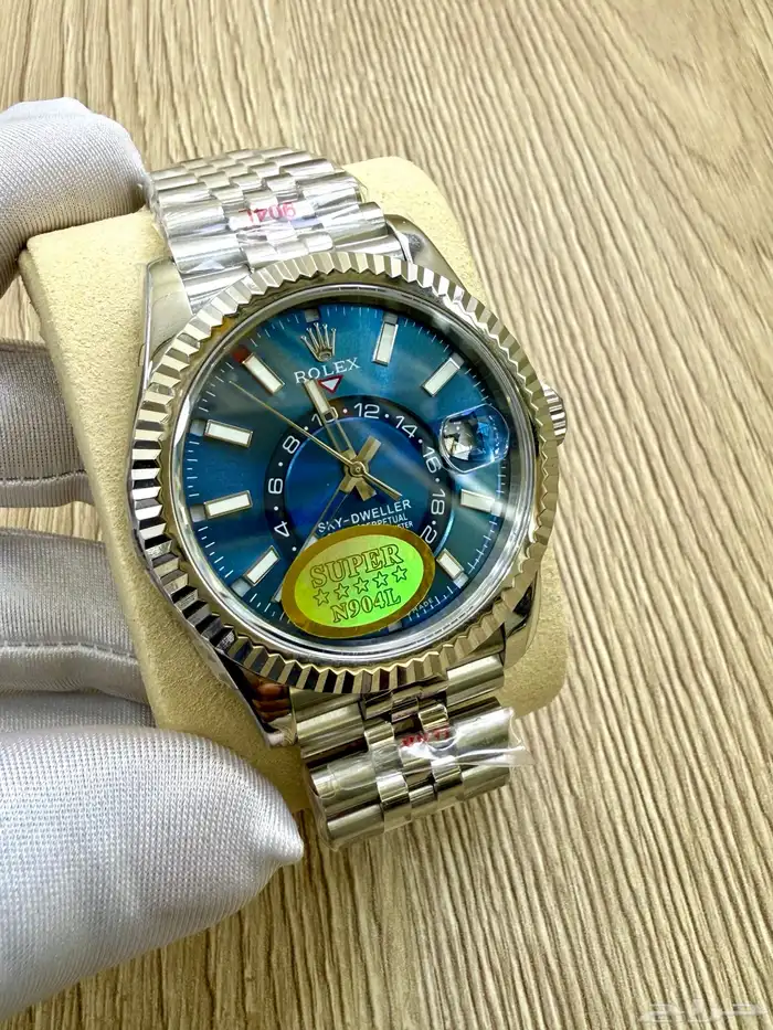 ساعات 12