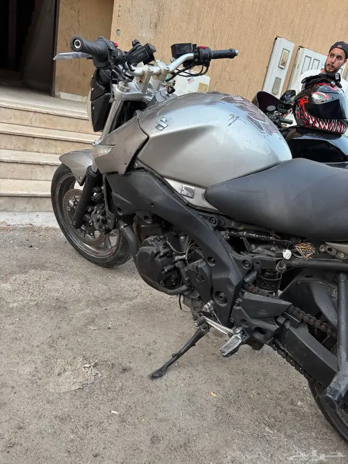دباب سوزوكي 750 15