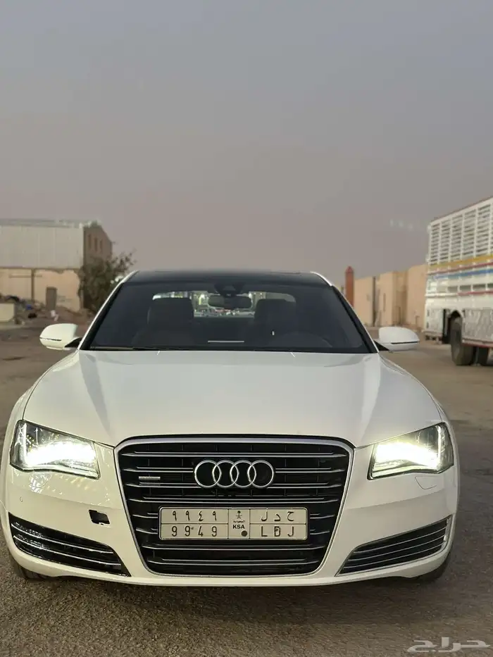 اودي 2014 A8 5