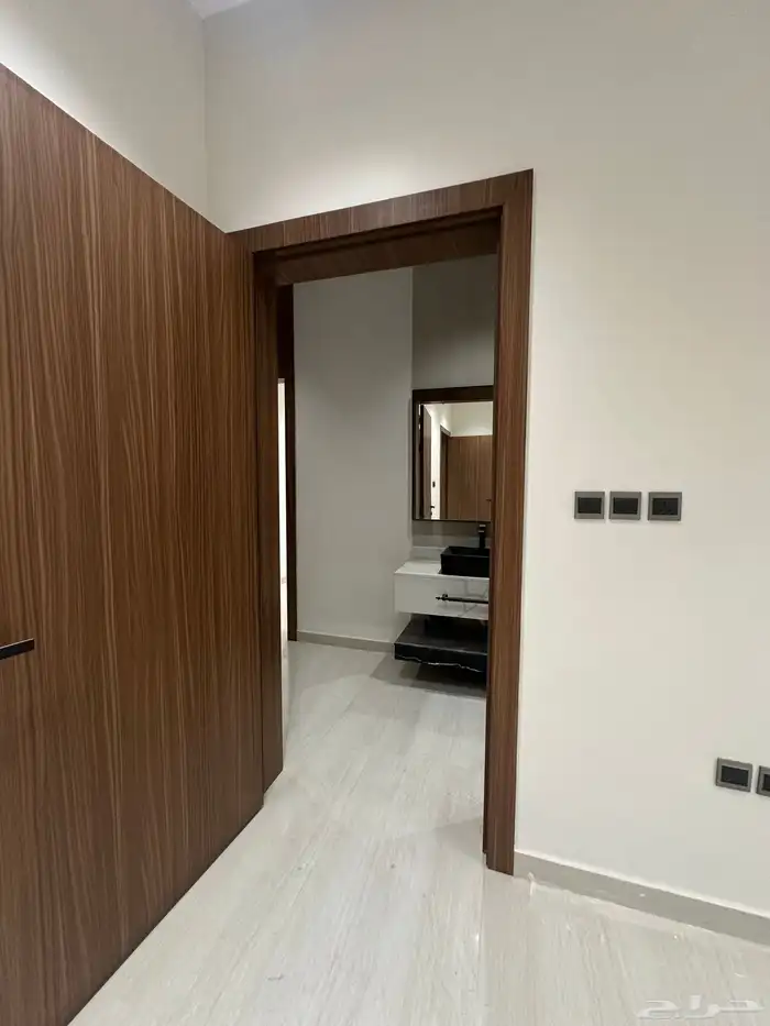 شقق دبلكسيه فاخره 4 غرف نوم 5