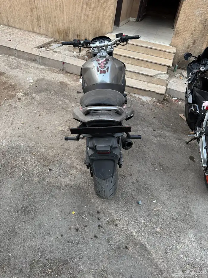 دباب سوزوكي 750 1