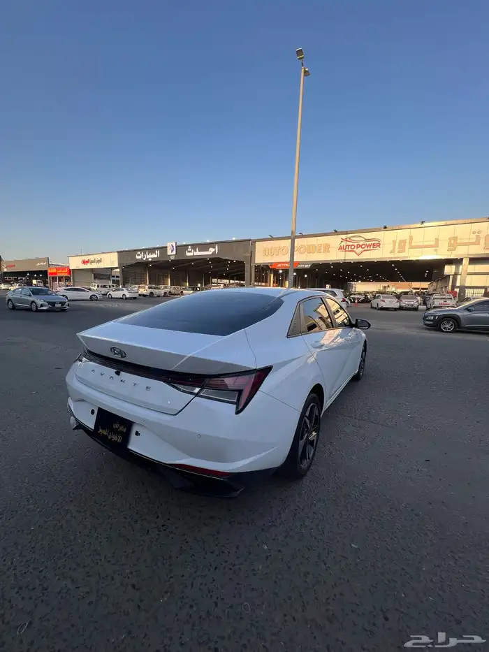 النترا 2021 نص فل 1.6 بنزين بصمه 9