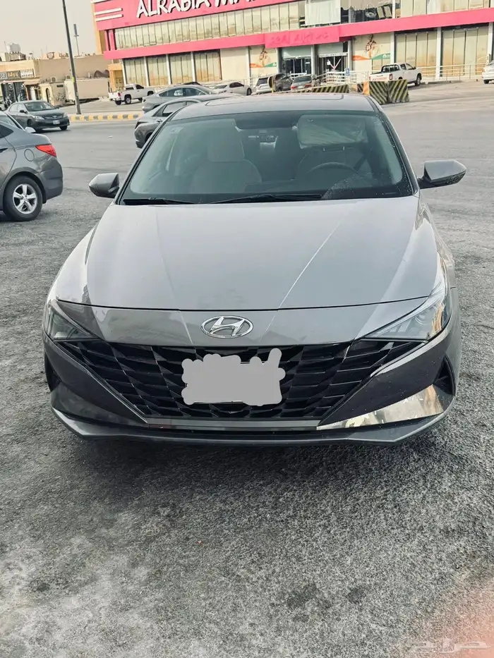 منسق هدايا   ومشاوير خاصه  وتعاقد دوامات 0