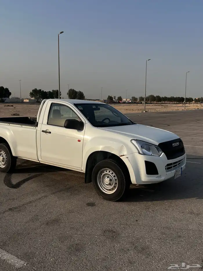 اسوزو D.MAX 2022 7