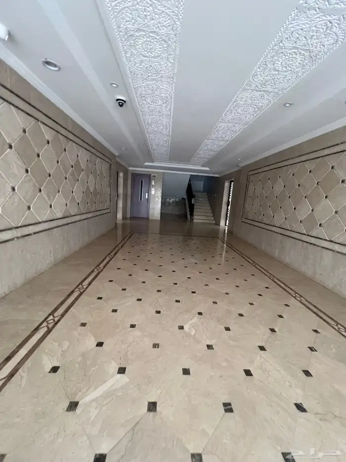 شقة فاخرة للإيجار السنوي حي المروة 0