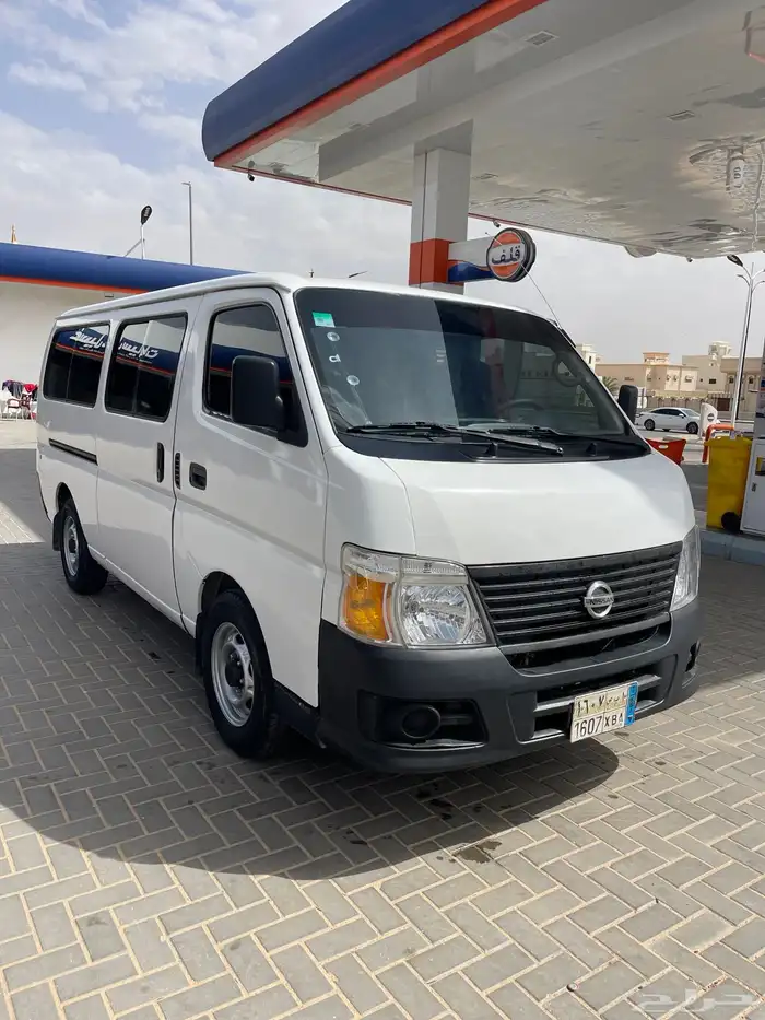 باصات 15 و 30 راكب وفانات للإيجار 19