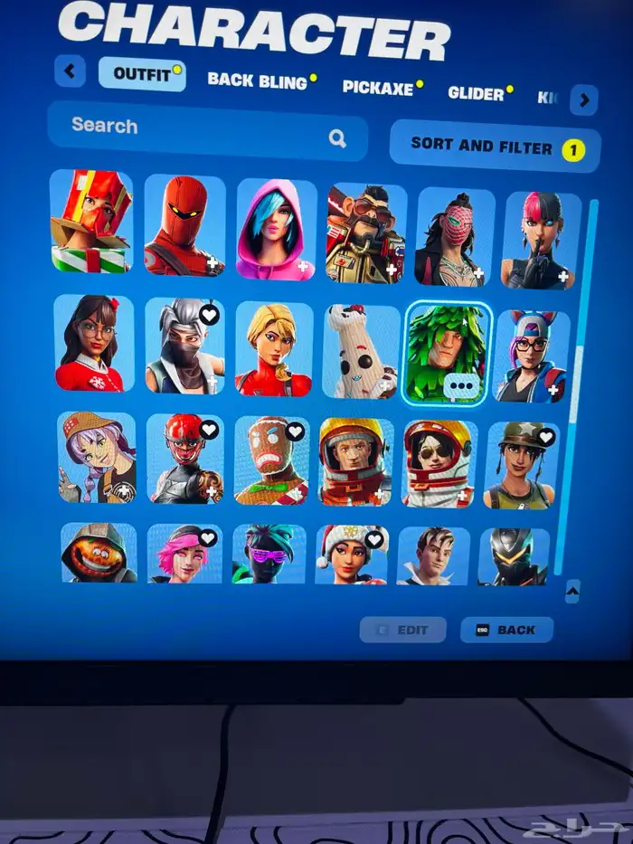 حساب ايبك للبيع فورت   روكت 4