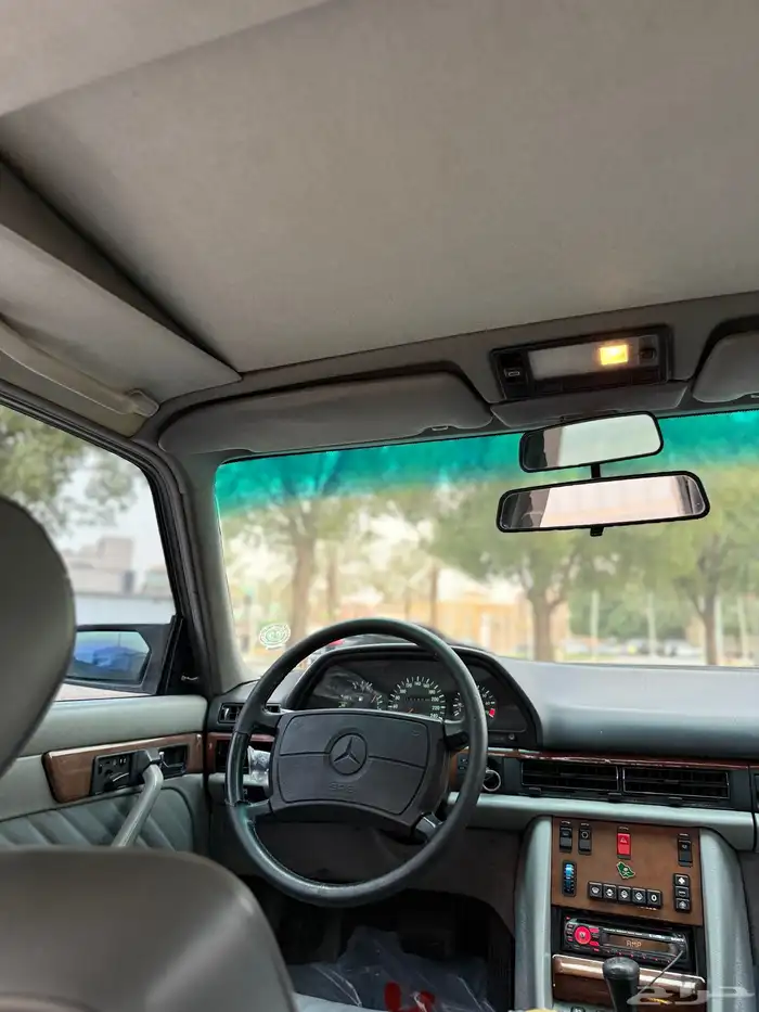 للبيع مرسيدس 560 SEL 37