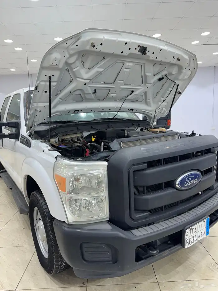 موديل 2013سيارة نظيفه ماشي 120الف كيلوF350 0
