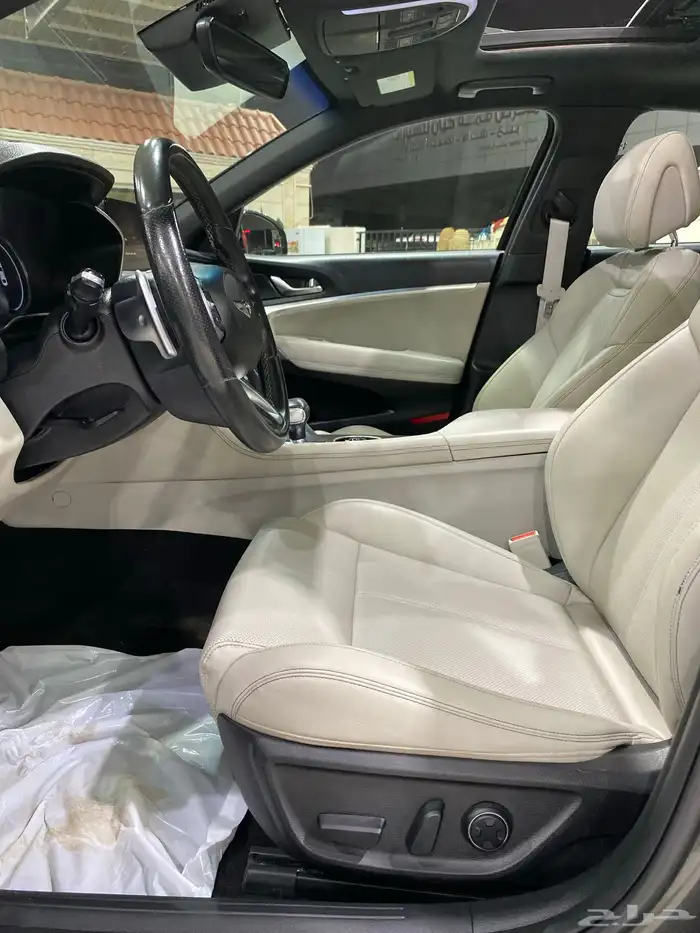 جنسس G70 نص فل 2023 الوعلان 8