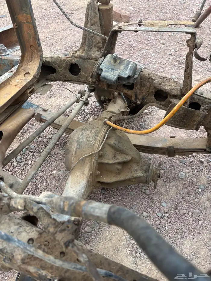 قطع غيار جيب شاص وربع 80 الى84 4