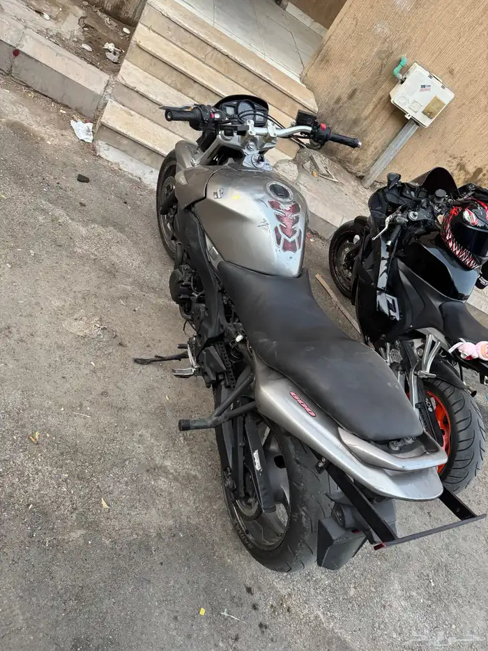 دباب سوزوكي 750 14