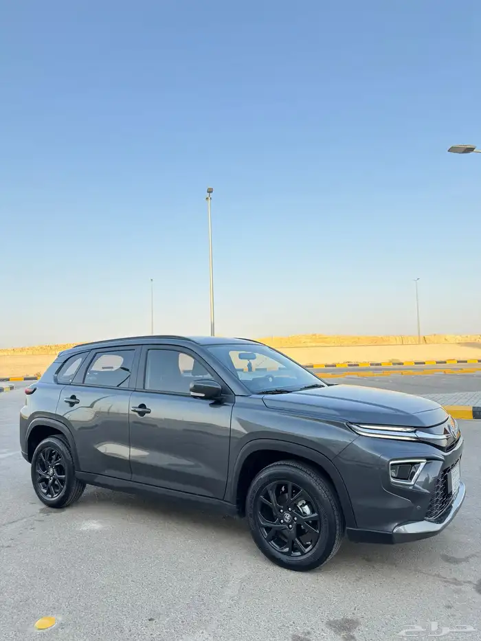 اوربان كروزر 2025 شبه الاصفار 7