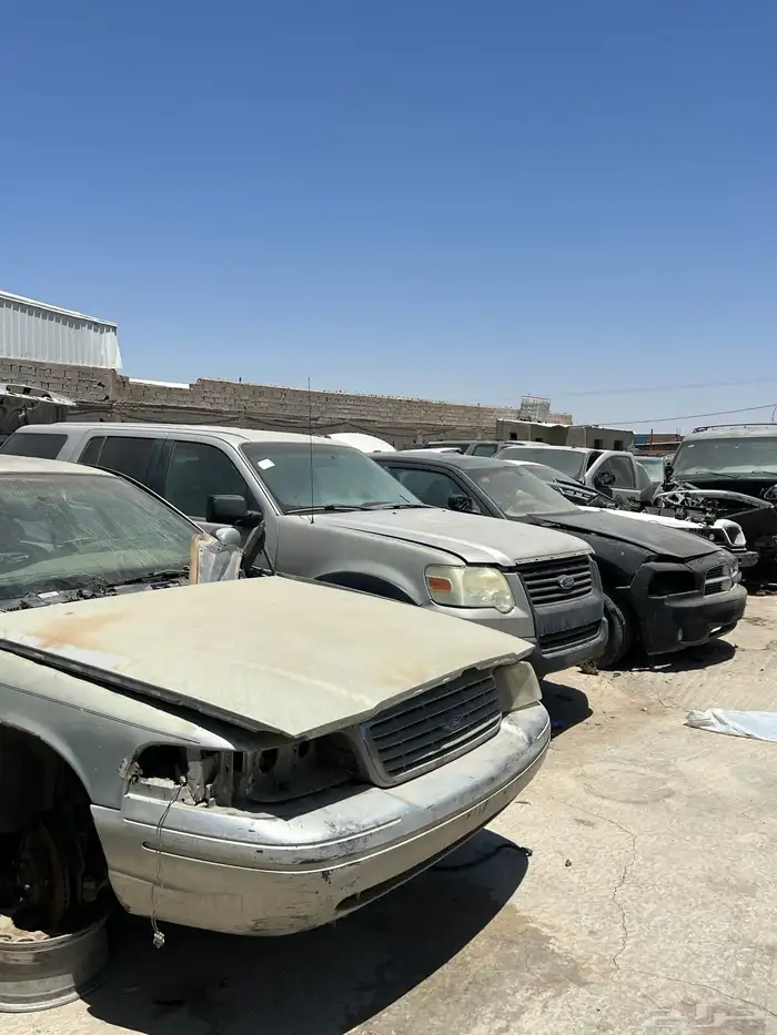 تشليح بندر قطع جميع انواع سيارات متوفره شحن جميع المناطق 5