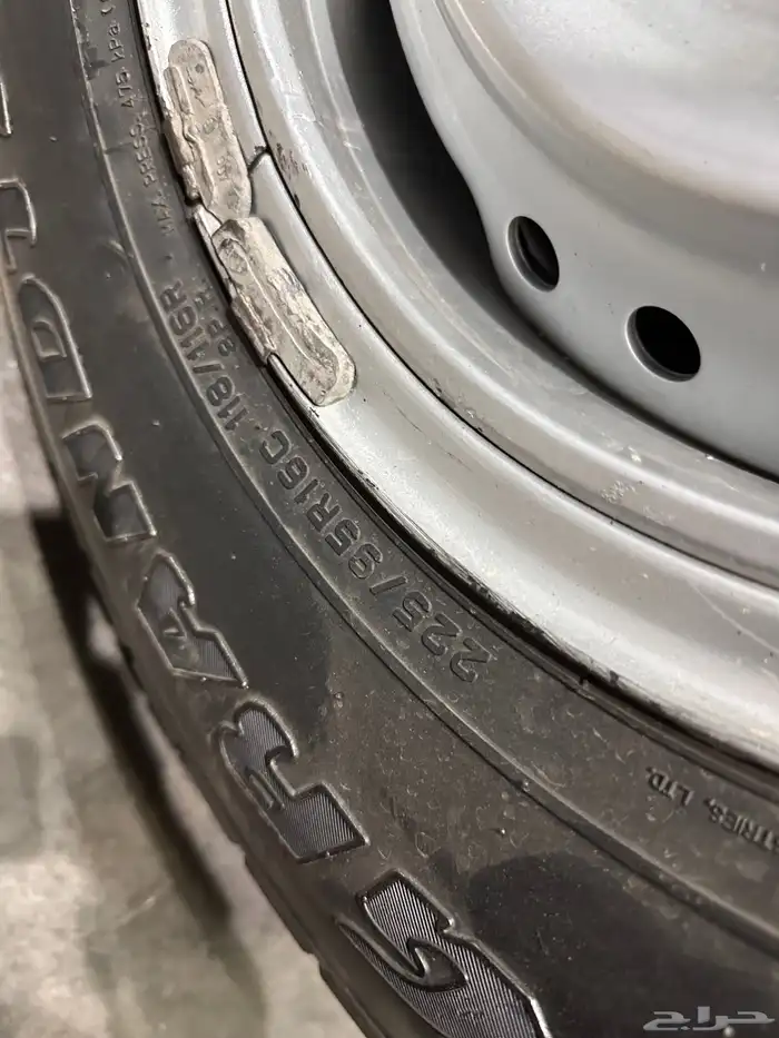 جنوط شنبر شاص مع كفرات دنلوب 225 95 16 3