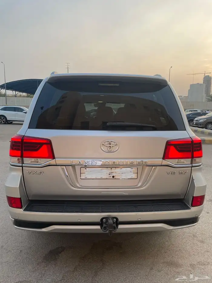 لاندكروزر 2016 vxr 7