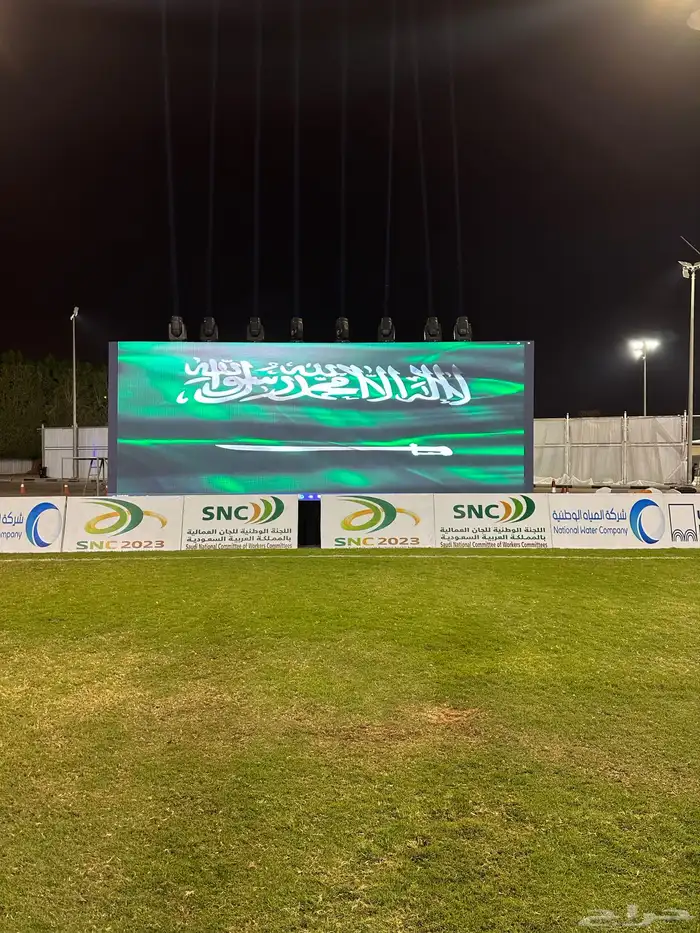تجهيز احتفالات اليوم الوطني 8