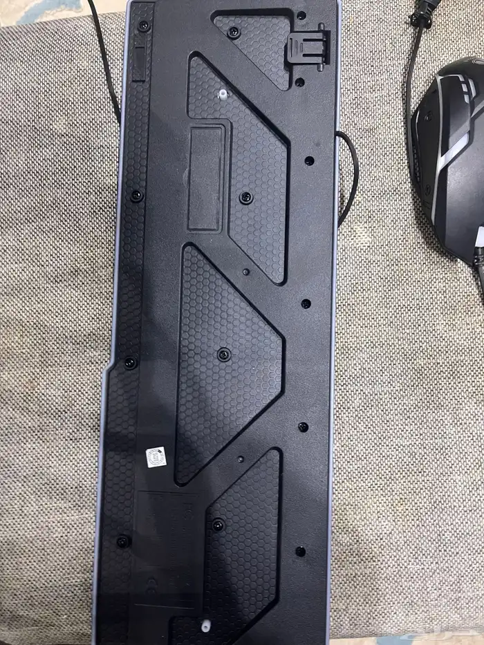 ماوس وكيبورد شرط 1