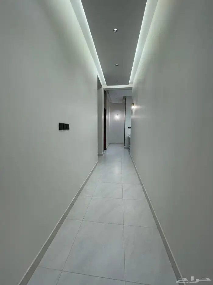 للبيع شقق روف أرضي وعلوي تشطيب راقي بالمحاله ابها 2