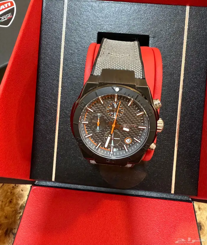 ساعة دوكاتي ducati watch 4