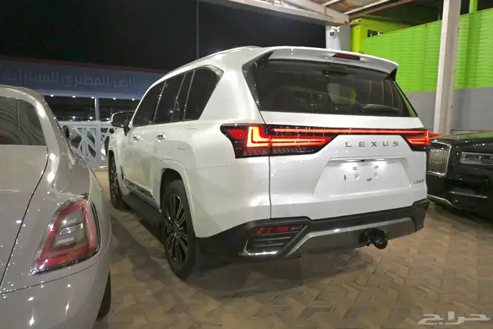 جيب لكزس LX600 2024 BB شبه جديد 3