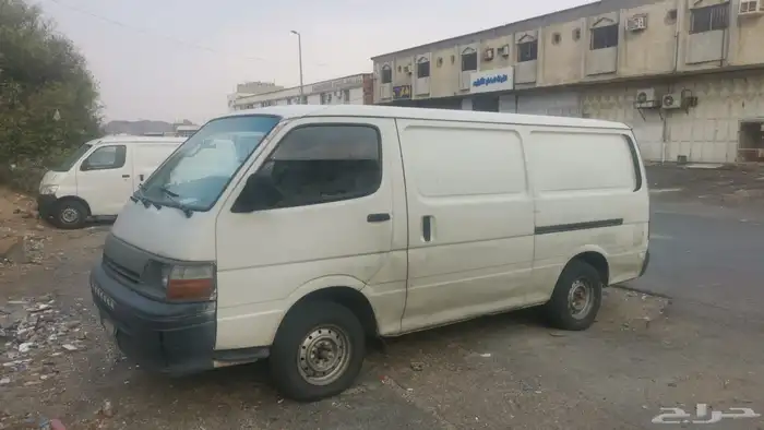 فان بضاعه من نوع تويوتا موديل 1995 2