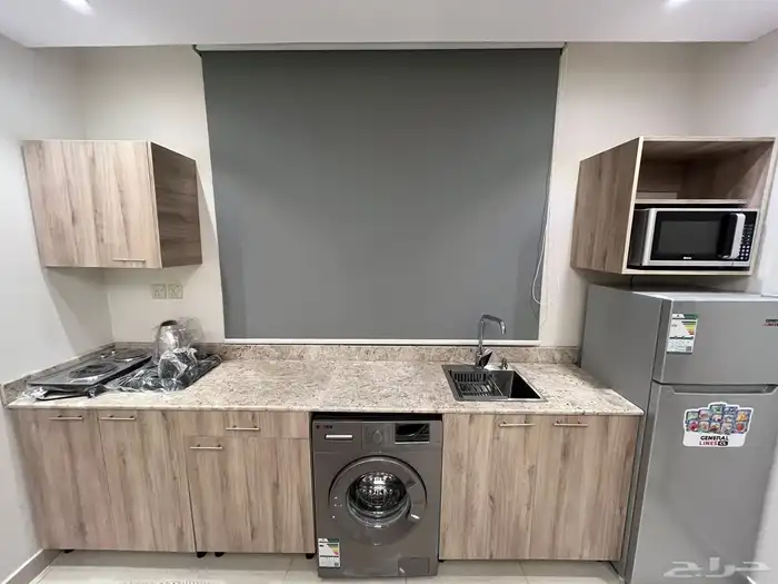 غرف وسويتات فاخرة للإيجار الشهري بشارع العليا 10