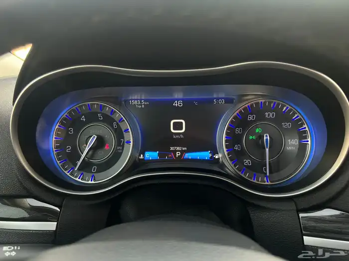 كرايزلر C300 2016 (بحالة ممتازة) 12