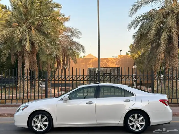 لكزس ES350 موديل 2008 سعودي نص فل 2