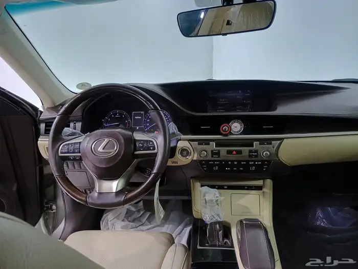 لكزس ES350 2017 نص فل 14