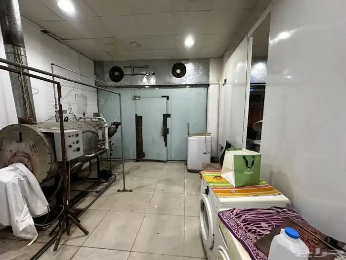 تقبيل اغراض مغسلة ملابس 2