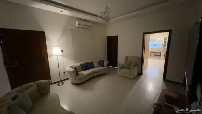 شقة للايجار موثثة بسطح VIP 18