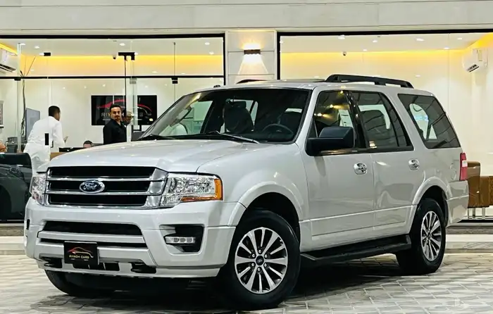 أكسبديشن 2015 XLT قصير دبل ( بحالة ممتازة ) 1