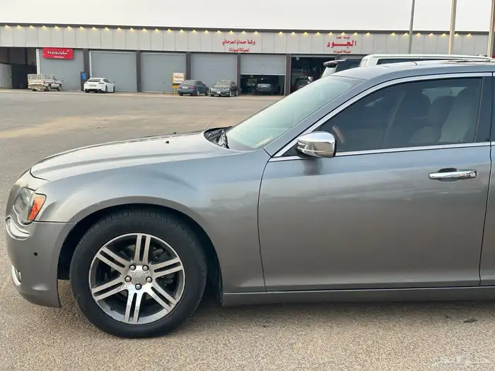 كرايزلر 2012 بنزين C300 3
