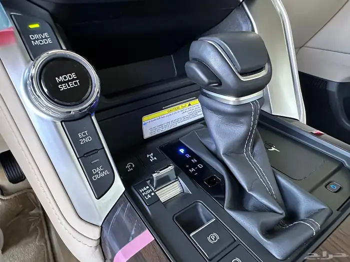 جيب L4 GXR ماشي 13 ألف كم سعودي  بحالة الوكالة 66