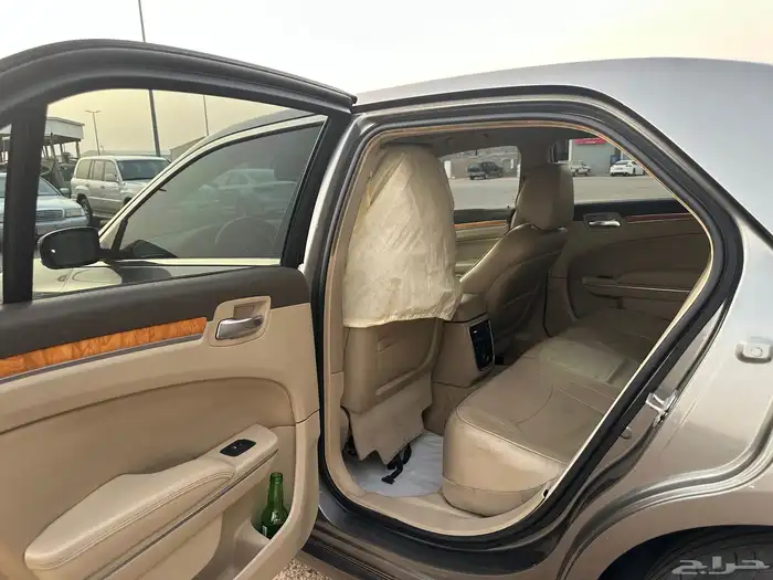 كرايزلر 2012 بنزين C300 13