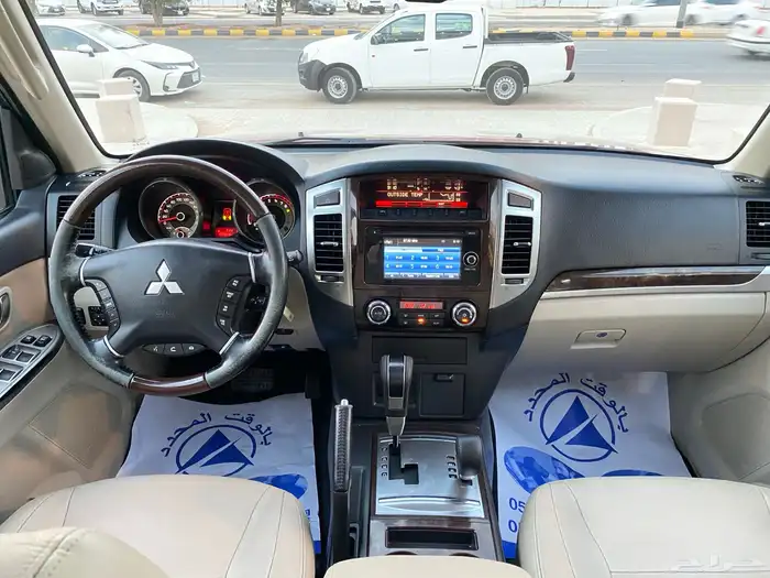 متسوبيشي باجيرو 24