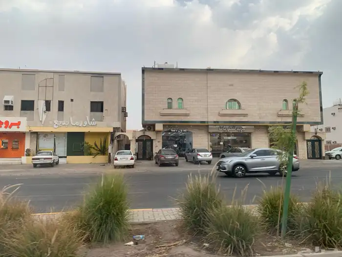 للبيع عمارة تجارية في حي الدفاع 0
