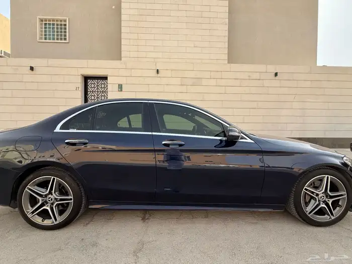 مرسيدس 2020 - C200 AMG KIT استخدام شخصي من باب الوكالة 16