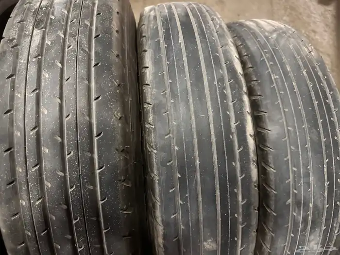 جنوط شنبر شاص مع كفرات دنلوب 225 95 16 8