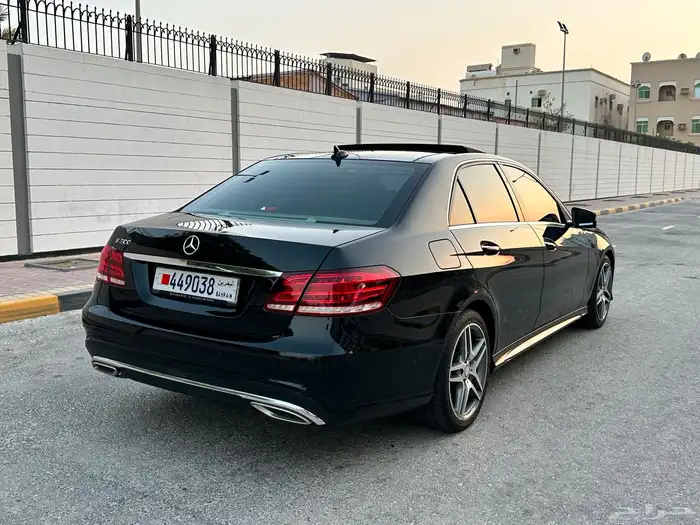 للبيع مرسيدس e300 0
