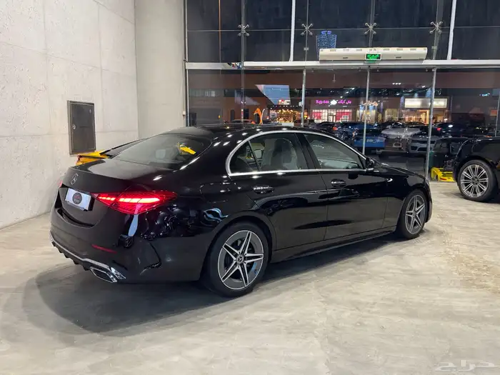 مرسيدس C200 AMG موديل 2025م (وارد كوريا) 5